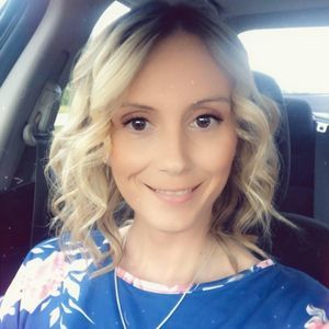 Meet your Posher, Tonya